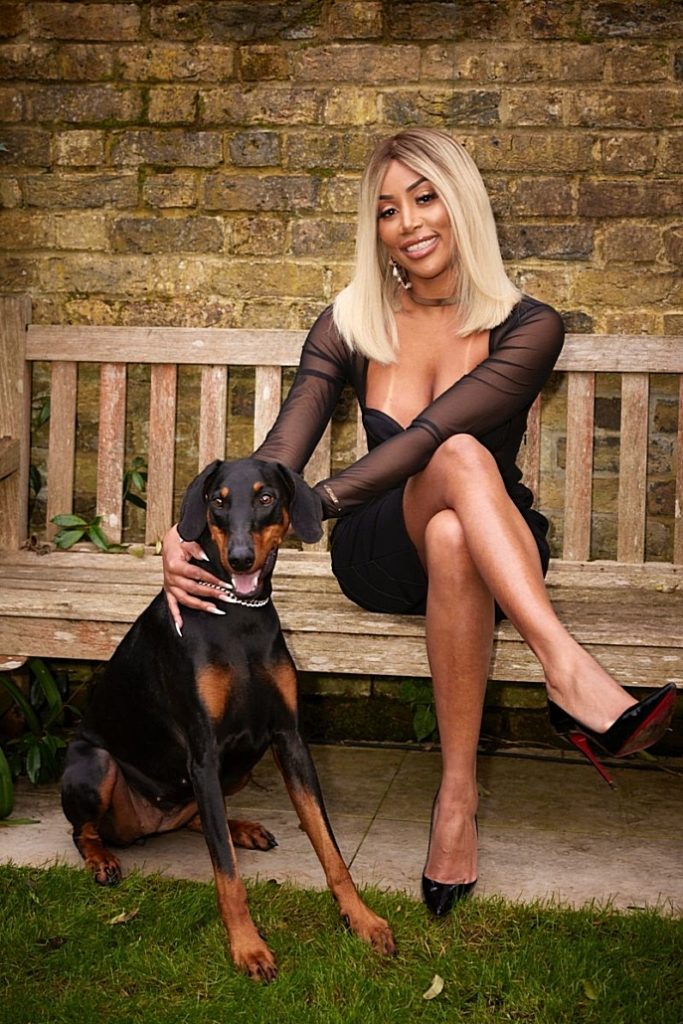 Hot Brazilian London Escorts For Dining Out