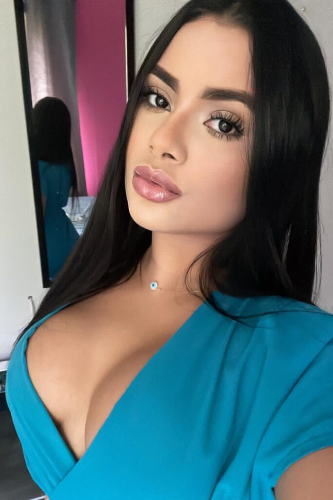 Gabby New Brazilian Escort In London