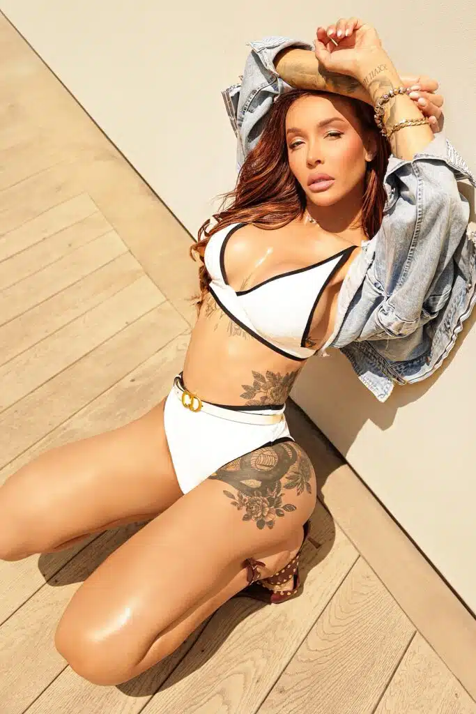 Francesca Busty GFE Brazilian London Escorts Date 34D 5'7" FK OWO