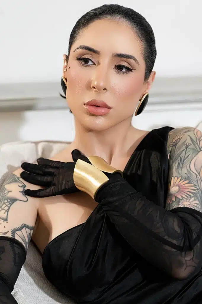 Anais - Brazilian - Escort in London
