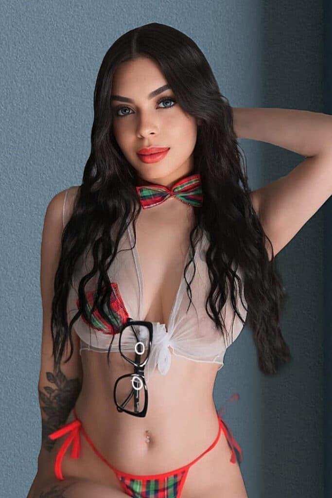 Lalani New Brazilian Escort In London Young Natural 34D Naughty