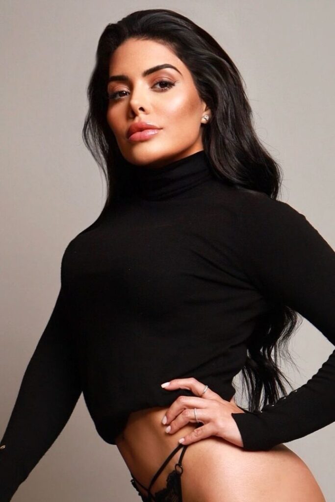 Barbara Sexy Bisexual Brazilian Escort In London Naughty Girl