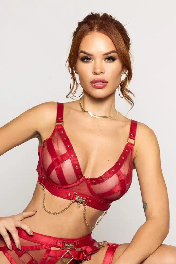 Clara Recommended Brazilian Escort In London Beautiful Busty