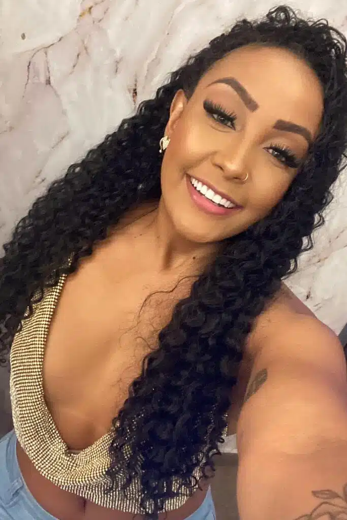Conferra Brunette Brazilian London Escorts Companion Tall Natural 5'9"