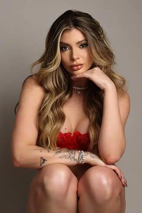 Daphne Top Brazilian London Escorts Girl Tall Beautiful Naughty