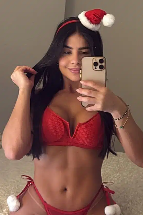 Athena Sensual New Brazilian London Escort Petite Naughty Bi Duo 34B